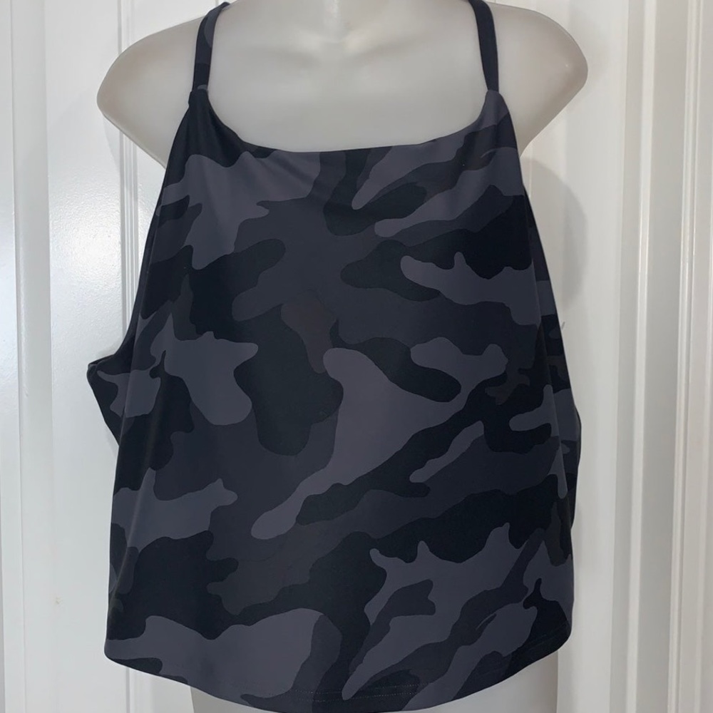 COPY - 4X Old Navy Black & Gray Camo Print Sports Bra NWOT